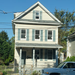 Compramos casas como esta de 2 familias en Englewood NJ